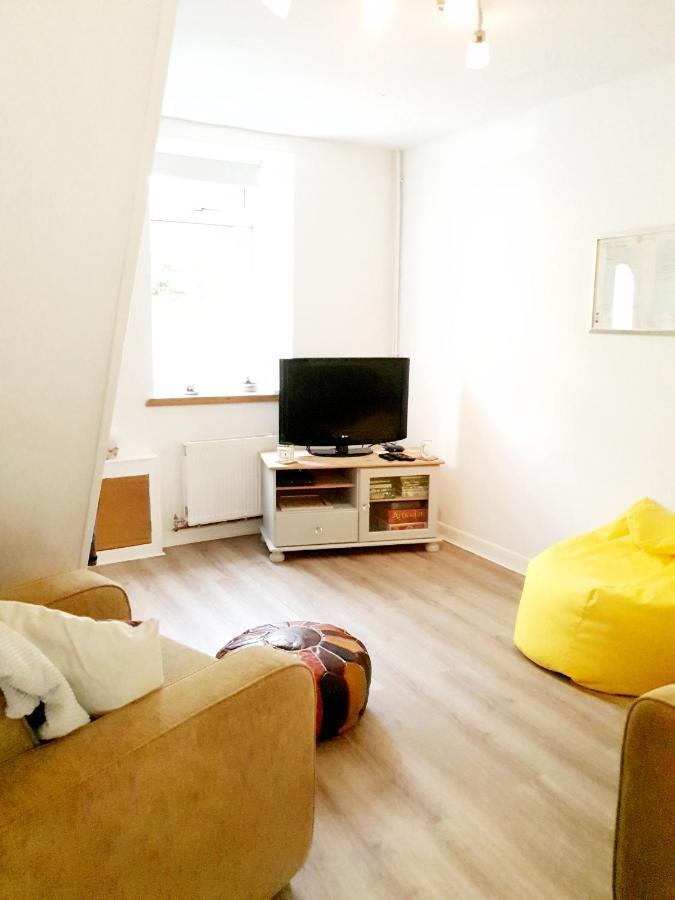 Brecon Burrows Villa Dowlais ภายนอก รูปภาพ